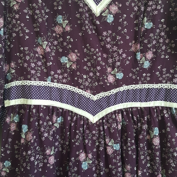 Vintage 1970's Purple Gunne Sax Prairie Dress by Jessica McClintock - Picture 7 of 14